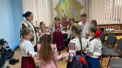 Продовжуємо атестаційний марафон з керівником гуртка-методистом Ларисою Куліченко